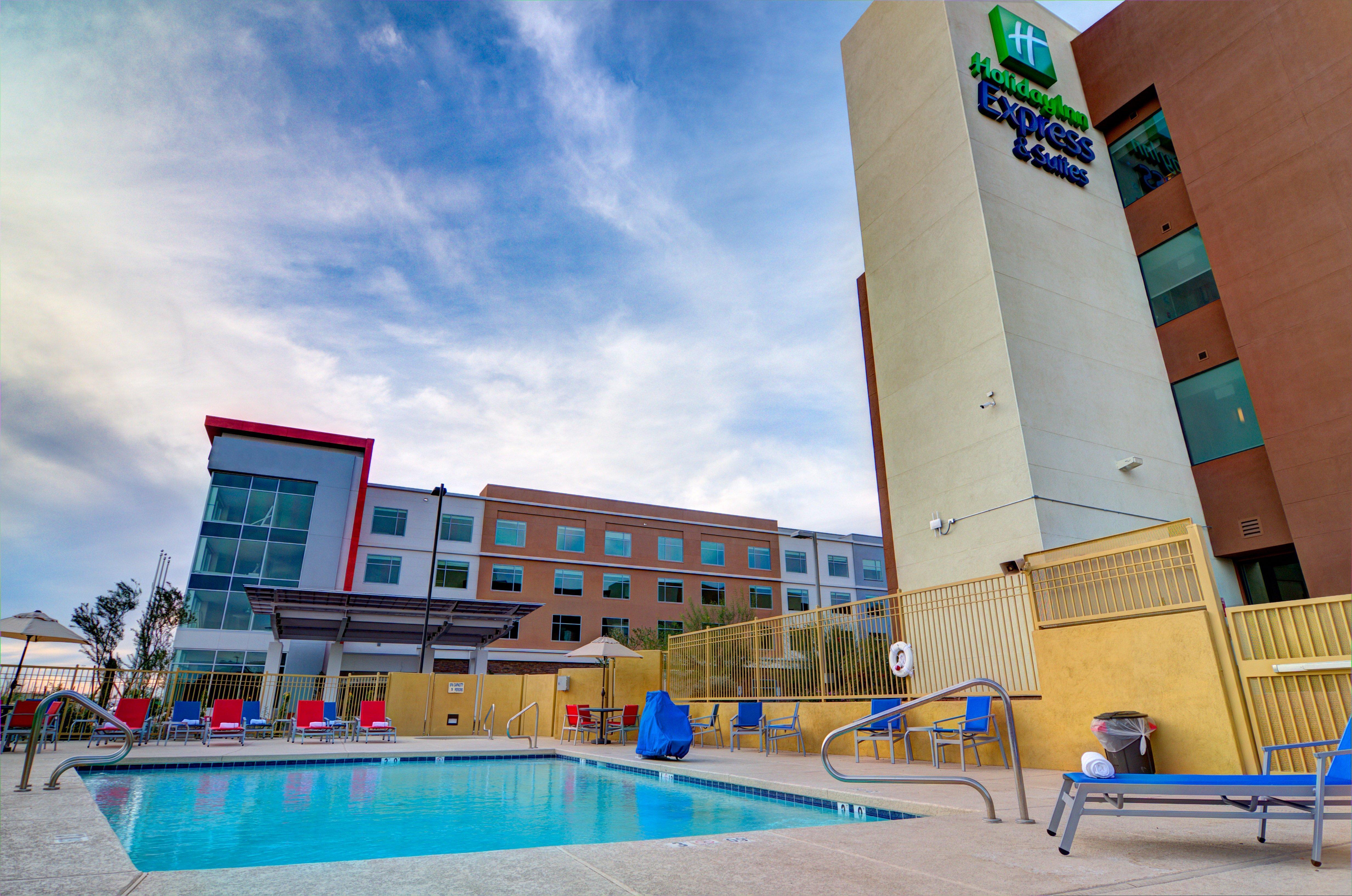 Holiday Inn Express & Suites - Phoenix North - Scottsdale By Ihg Ngoại thất bức ảnh