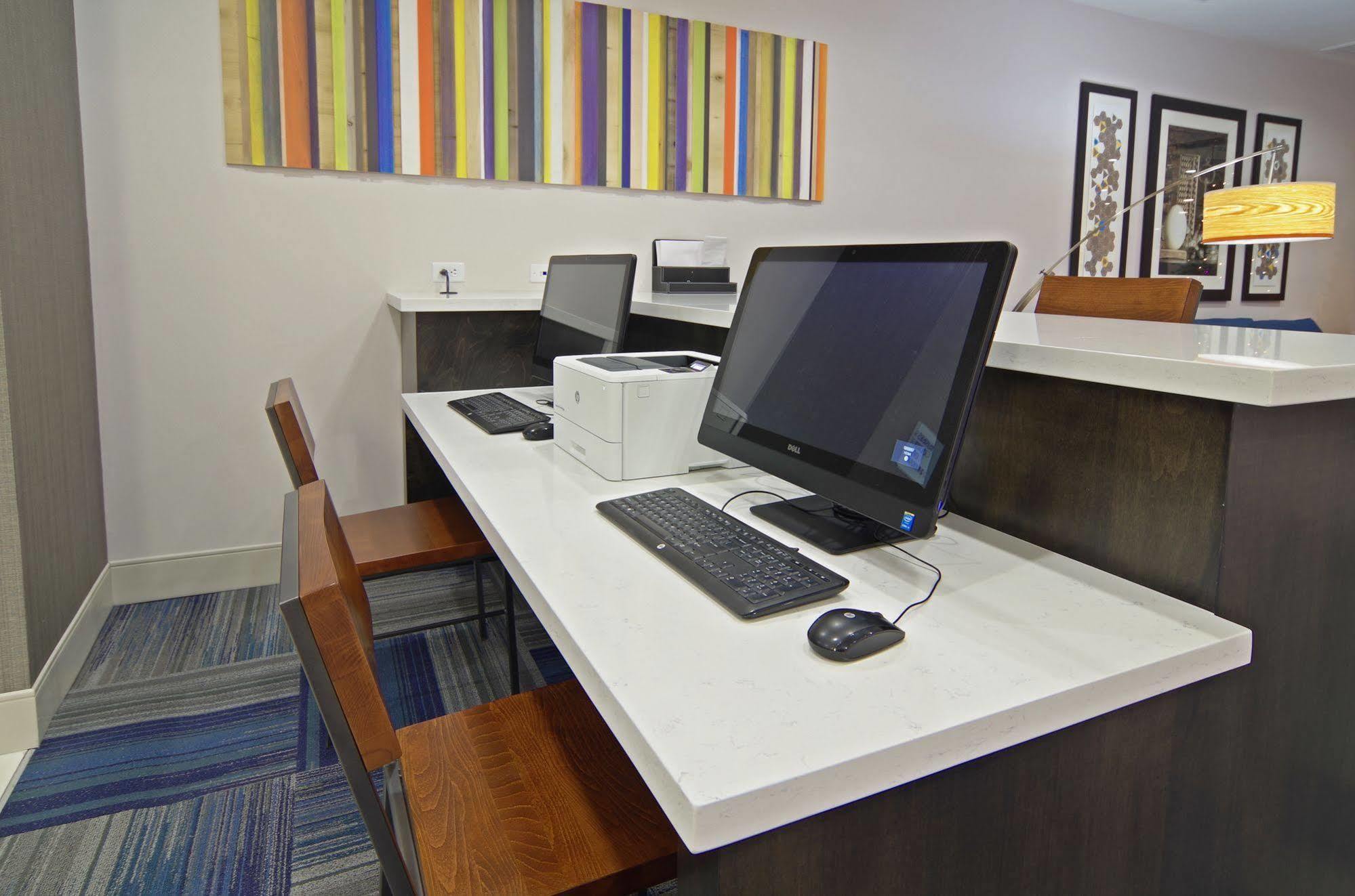 Holiday Inn Express & Suites - Phoenix North - Scottsdale By Ihg Ngoại thất bức ảnh